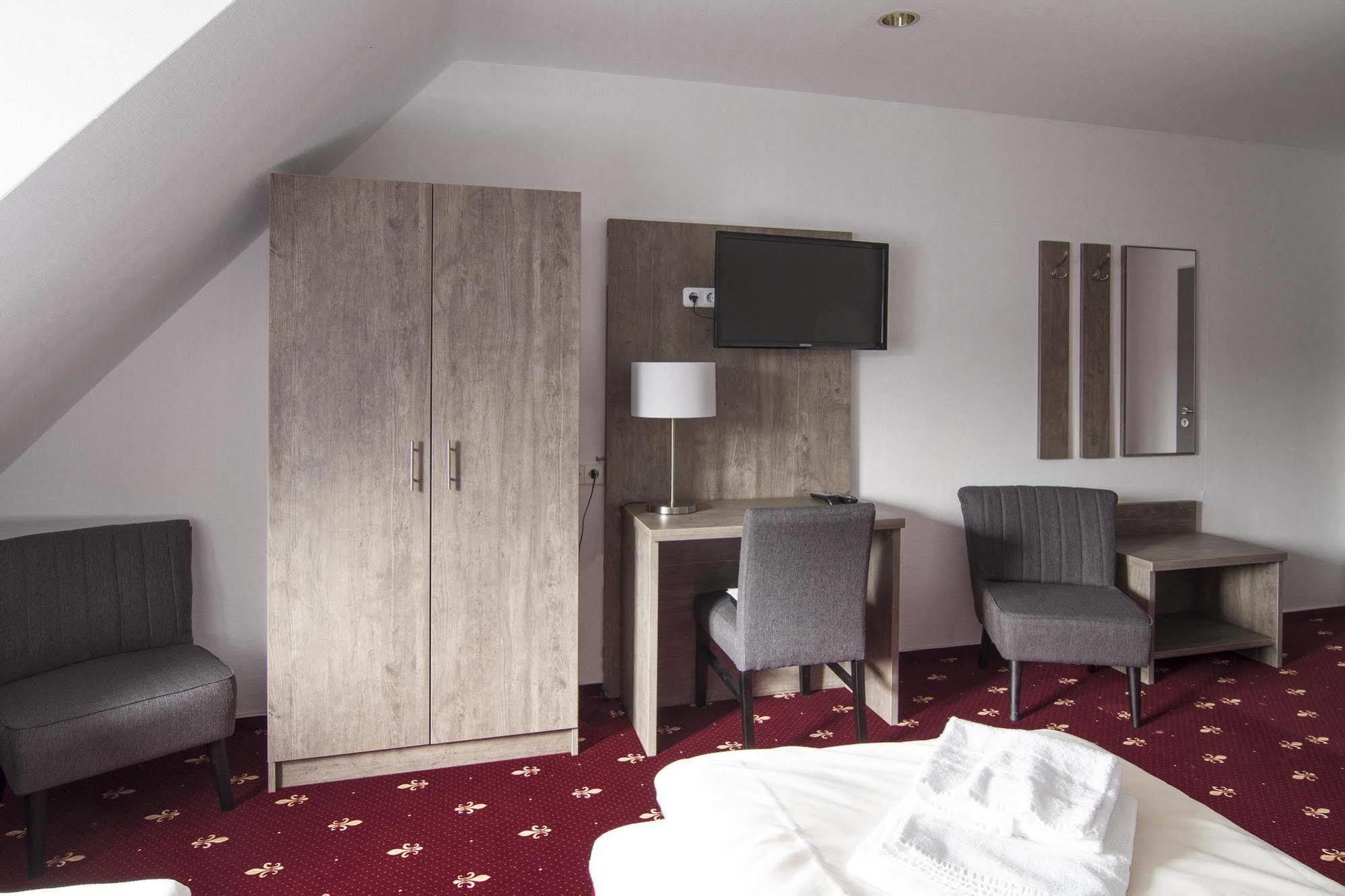 Hotel Maurer Karlsruhe Exterior photo